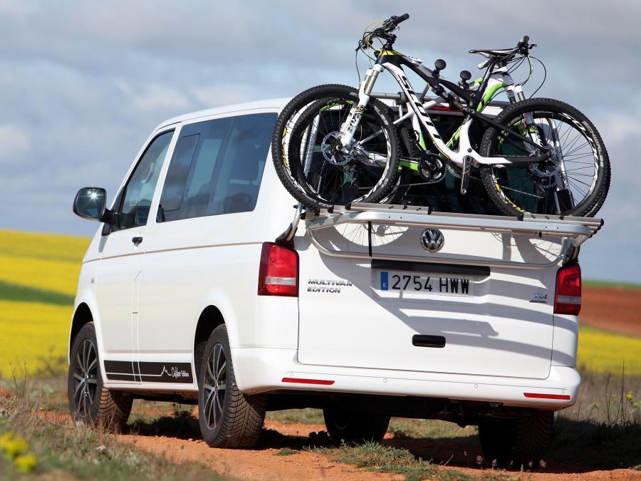  Volkswagen Multivan OutDoor Edition 2014 года  (фото 8 из 14)